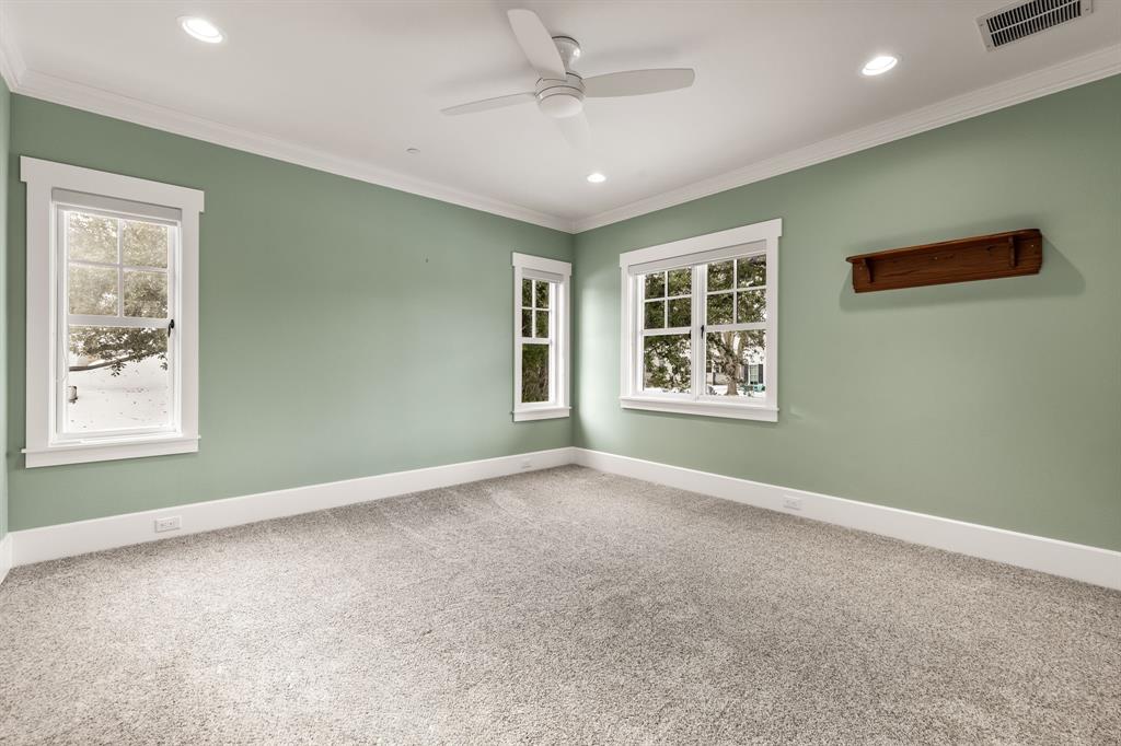 6842 Merrilee Lane Dallas, TX 75214 - Photo 36 of 40 Guest Bedroom