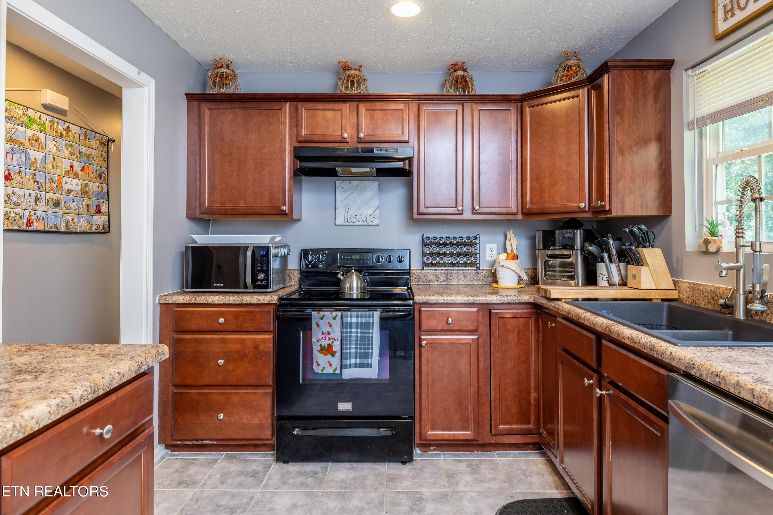 1719 Middlesettlements Road Maryville, TN 37801 - Photo 17 of 38 totally updated
