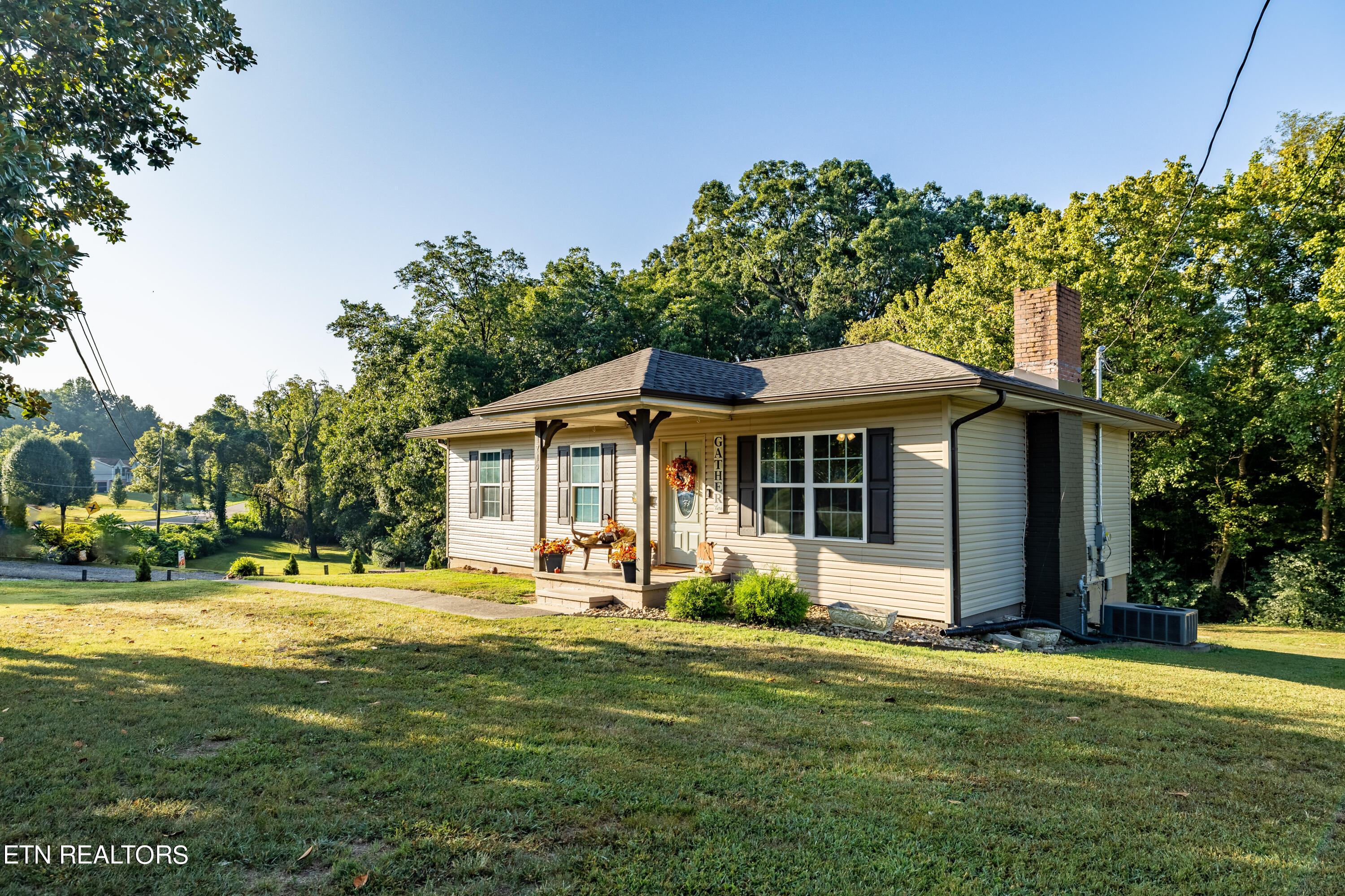 1719 Middlesettlements Road Maryville, TN 37801 - Photo 34 of 38 3 year old room