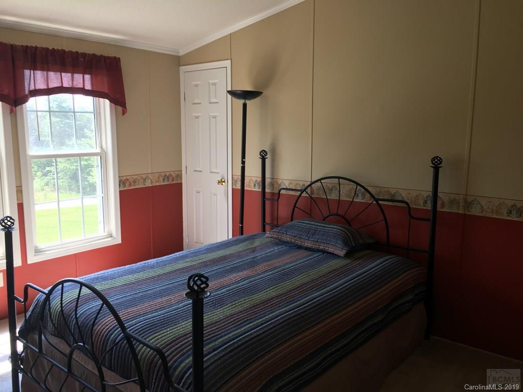 6041 Kaylas Ridge Road Connelly Springs, NC 28612 - Photo 8 of 10 Gallery Image 8