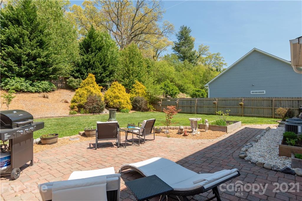 312 Black River Road Fletcher, NC 28732 - Photo 7 of 29 not sure