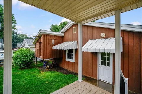 $375,000 | 229 Spruce Street, Zelienople, PA 16063