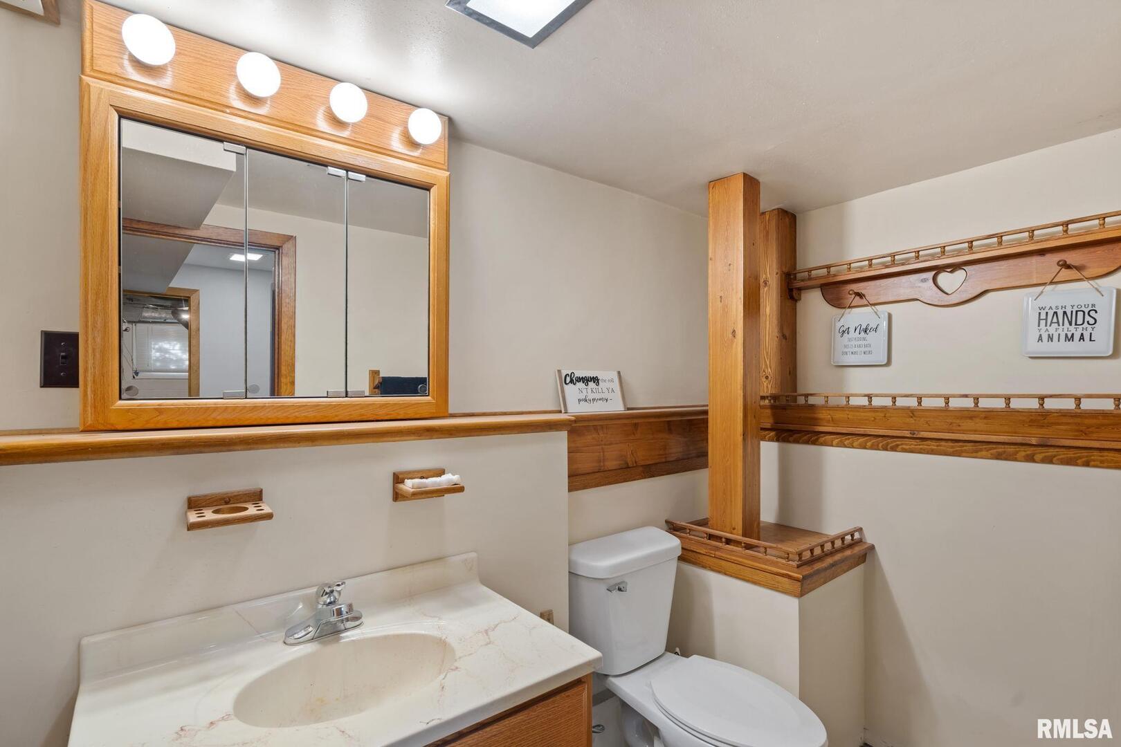 405 Westerfield Road Davenport, IA 52806 - Photo 24 of 33 Gallery Image 24