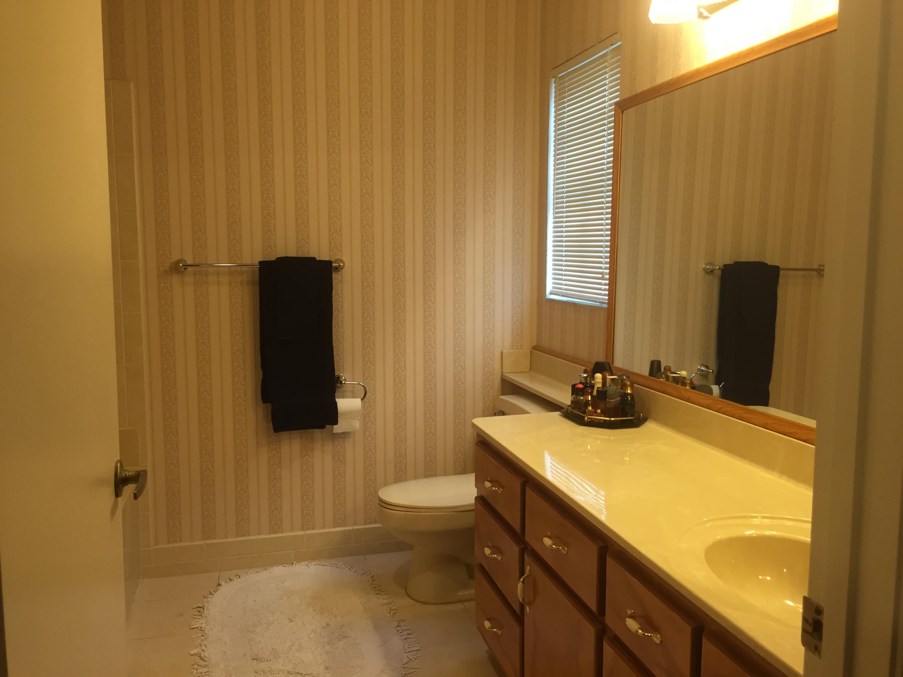 22321 Sands Point Drive Boca Raton, FL 33433 - Photo 8 of 11 Master Bath