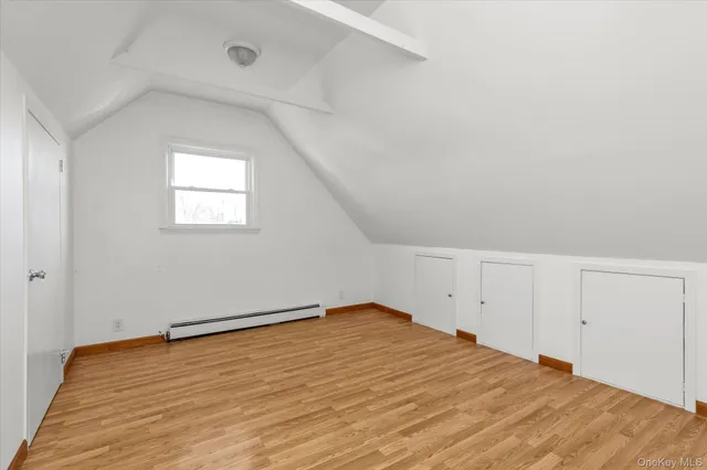 $700,000 | 5 White Street, Valley Stream, NY 11580