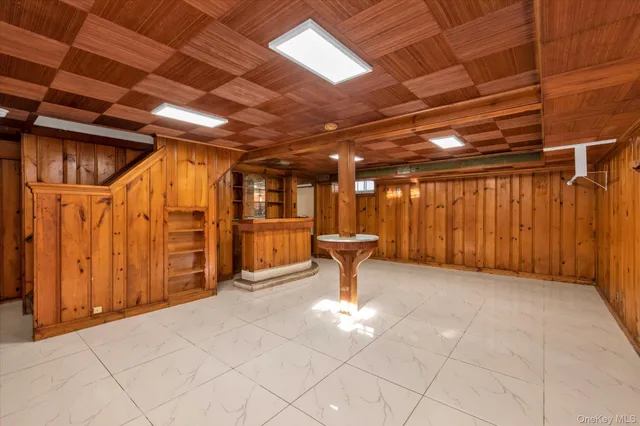 $700,000 | 5 White Street, Valley Stream, NY 11580