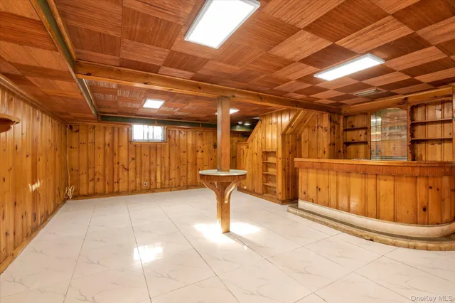 $700,000 | 5 White Street, Valley Stream, NY 11580