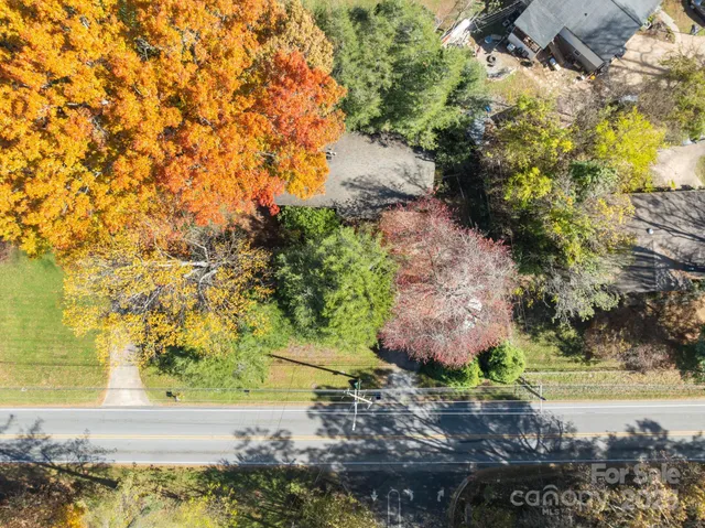 $325,000 | 3228 Sweeten Creek Road, Asheville, NC 28803