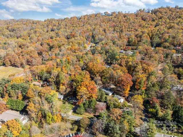 $325,000 | 3228 Sweeten Creek Road, Asheville, NC 28803