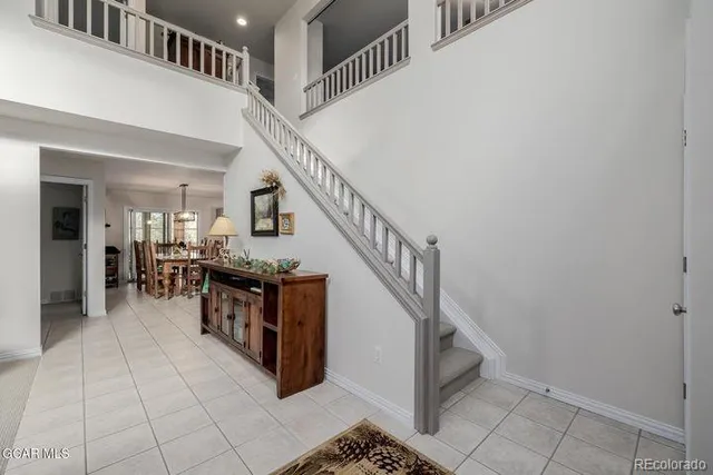 a view of entryway and hall