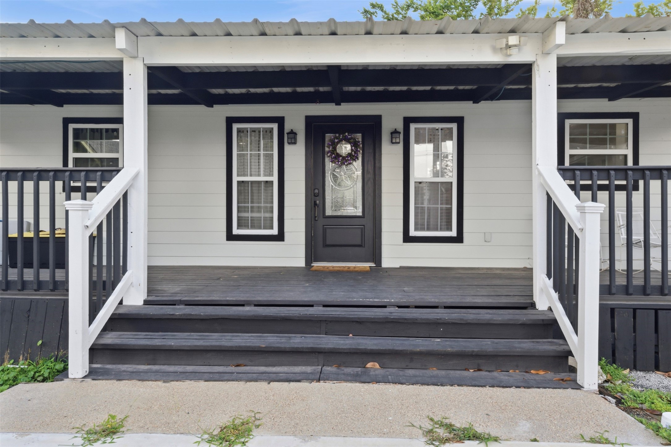 321 Reid Street Houston, TX 77022 - Photo 3 of 45