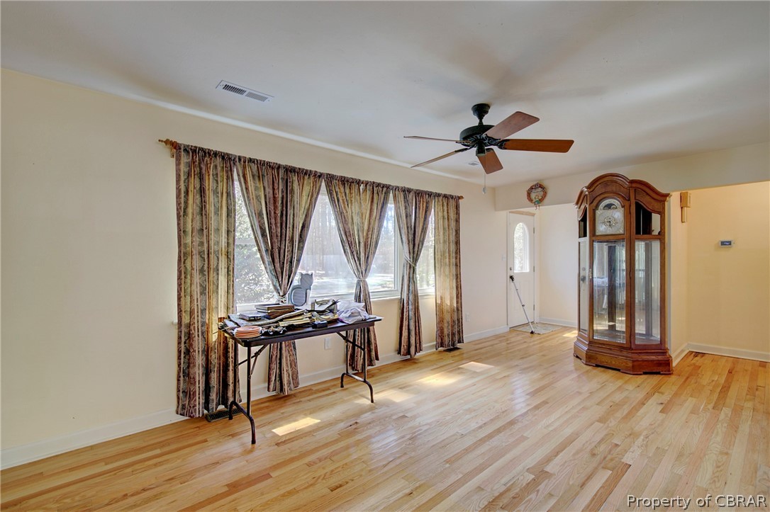 611 Ship Point Road Yorktown, VA 23692 - Photo 14 of 23