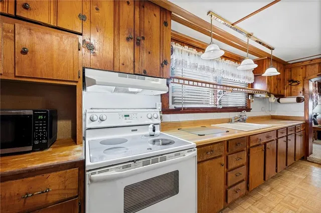 $210,000 | 103 Church Street, De Kalb, MO 64440