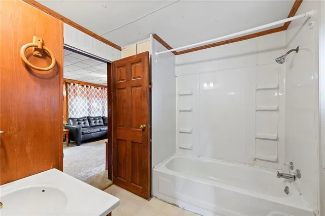 $210,000 | 103 Church Street, De Kalb, MO 64440