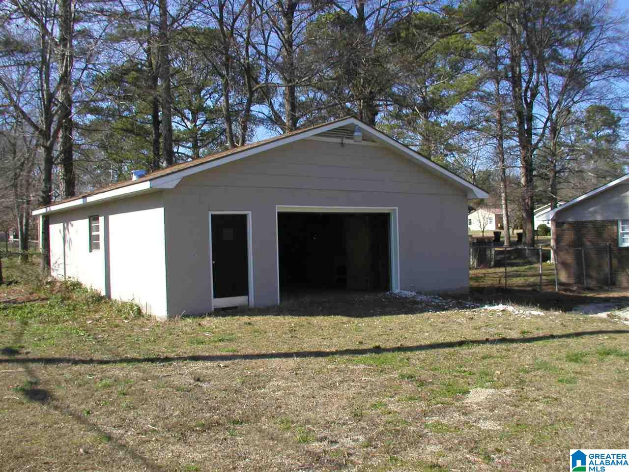 3595 Cedar Springs Road Jacksonville, AL 36265 - Photo 4 of 21