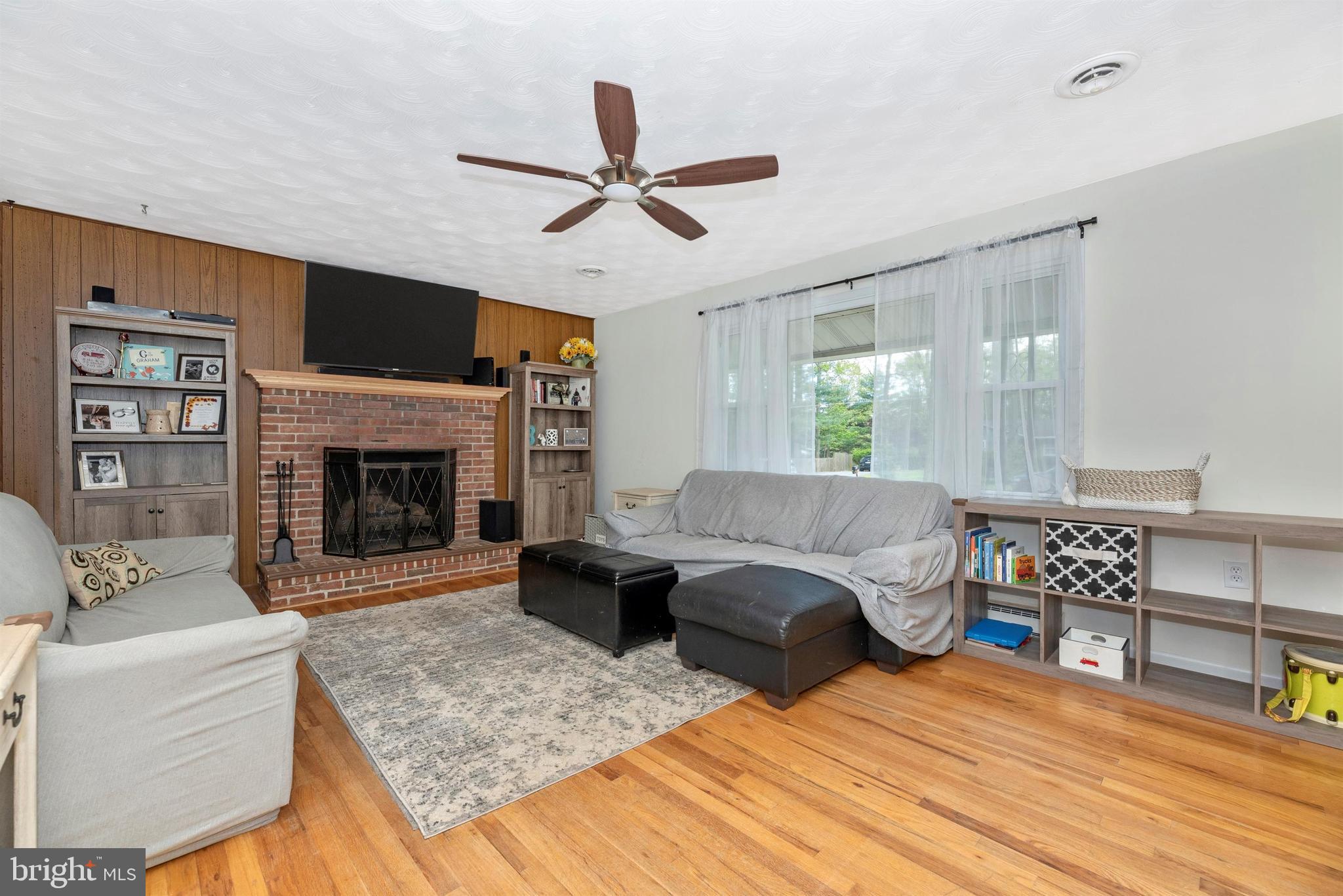 2924 Timber Ridge Drive Mount Airy, MD 21771 - Photo 5 of 49 Gallery Image 5