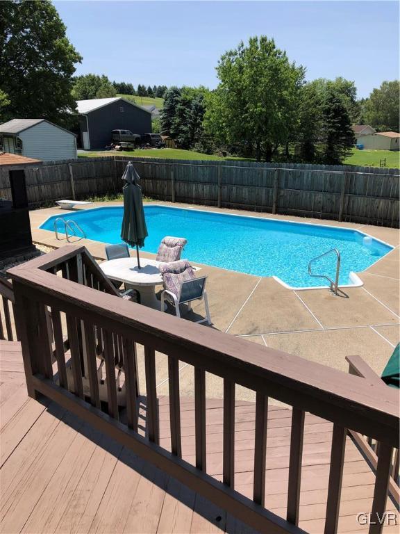 6736 Old Grange Road Slatington, PA 18080 - Photo 6 of 6 Gallery Image 6