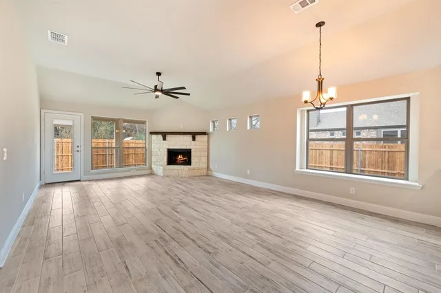 $2,650 | 612 Kyle Drive, Tioga, TX 76271