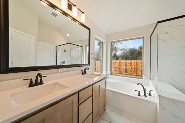 $2,650 | 612 Kyle Drive, Tioga, TX 76271