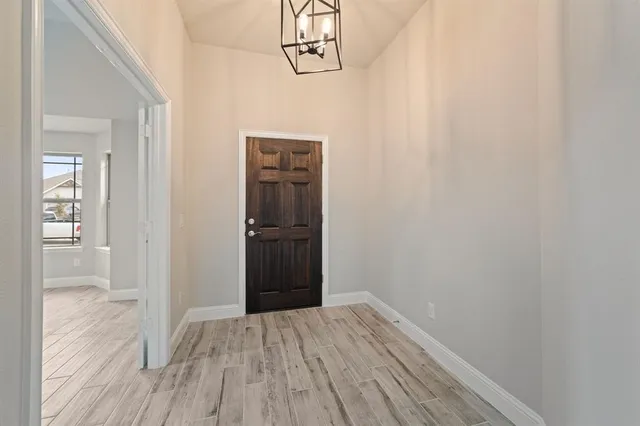 $2,650 | 612 Kyle Drive, Tioga, TX 76271