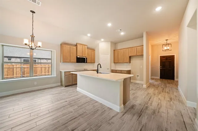 $2,650 | 612 Kyle Drive, Tioga, TX 76271