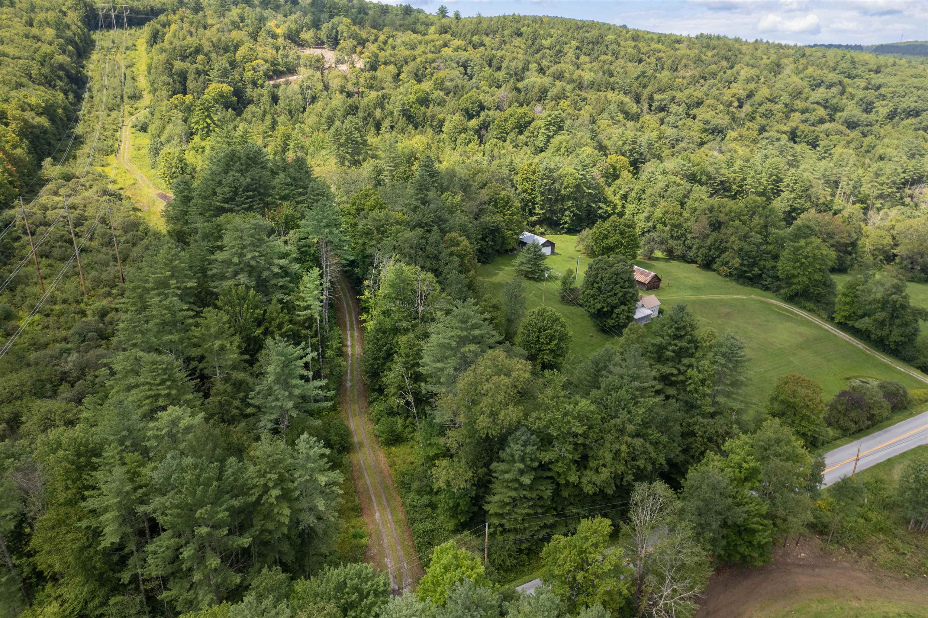 3393 Creek Road Clarendon, VT 05759 - Photo 7 of 9