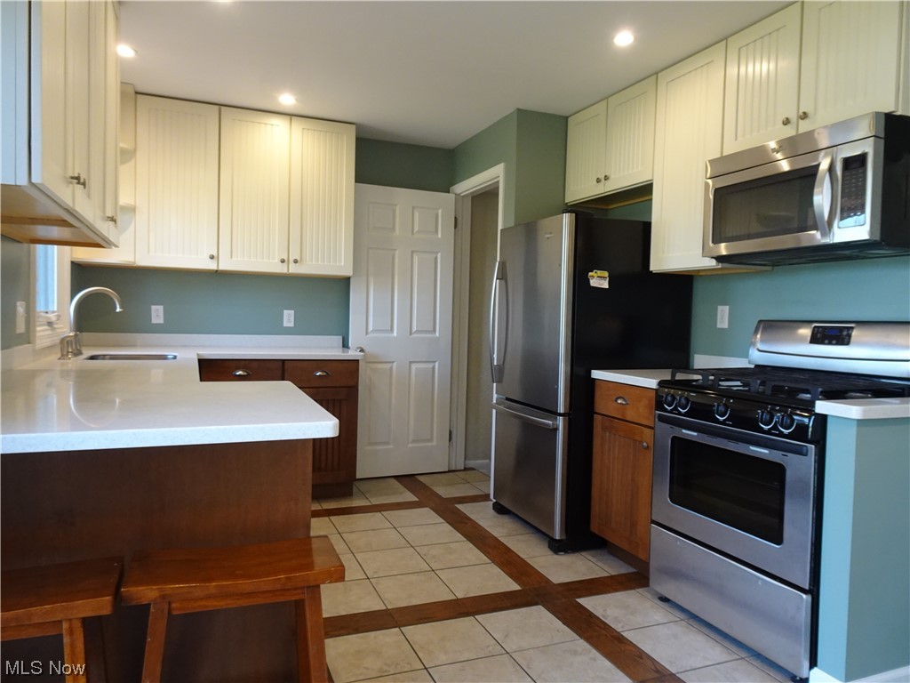 8454 Boston Road North Royalton, OH 44133 - Photo 2 of 23
