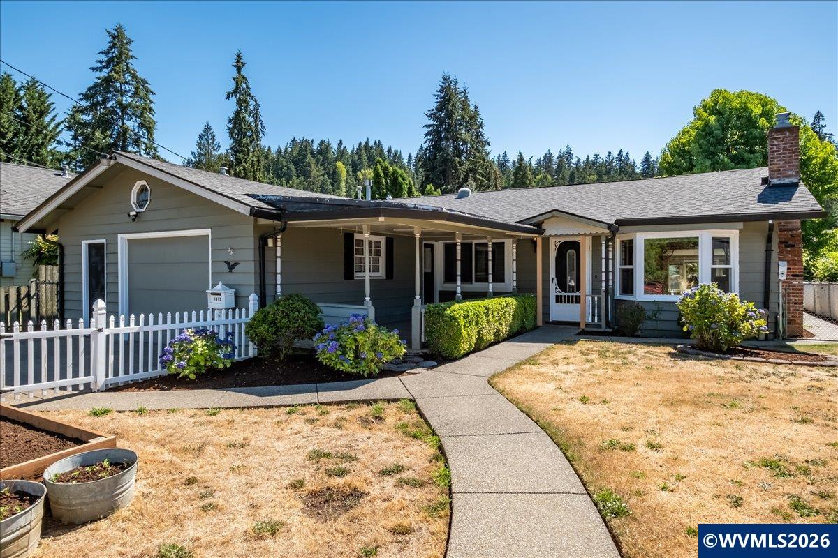 1012 South Water Street Silverton, OR 97381 - Photo 2 of 46