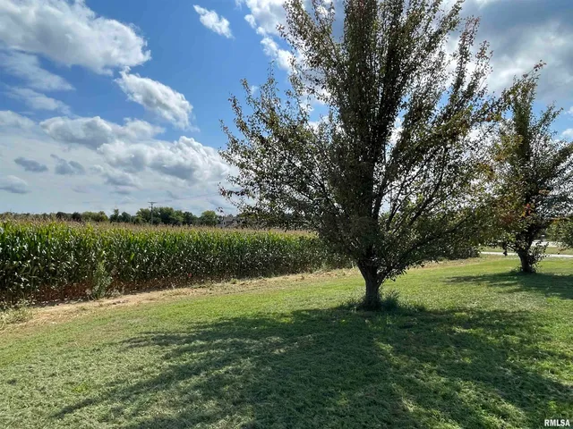 $595,000 | 488 Highway 116, Germantown Hills, IL 61548