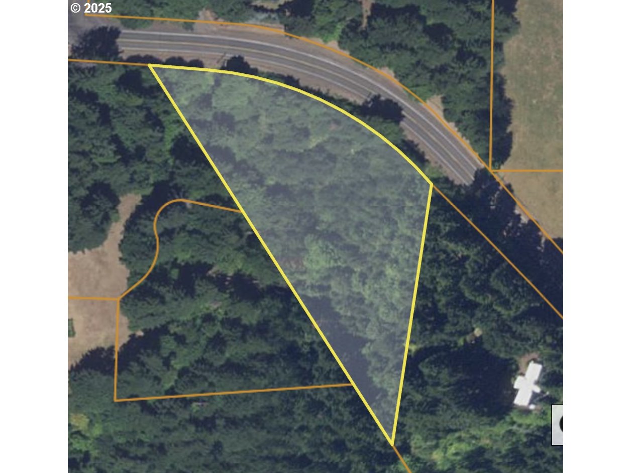 9562 Cook-Underwood Road Underwood, WA 98651 - Photo 12 of 15 a view of entryway