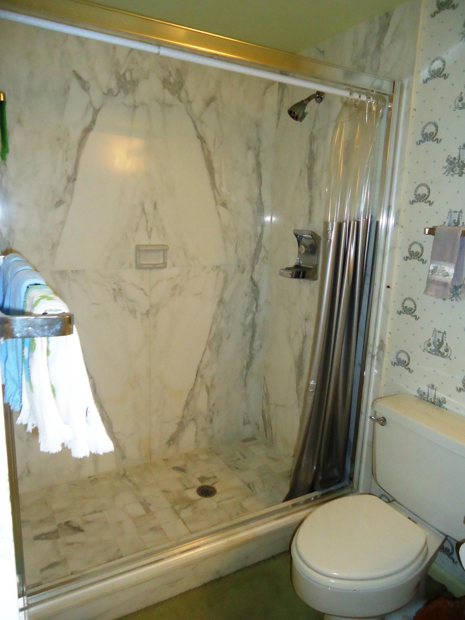 200 South Beach Road, Unit 303 Tequesta, FL 33469 - Photo 15 of 17 MASTER BATH