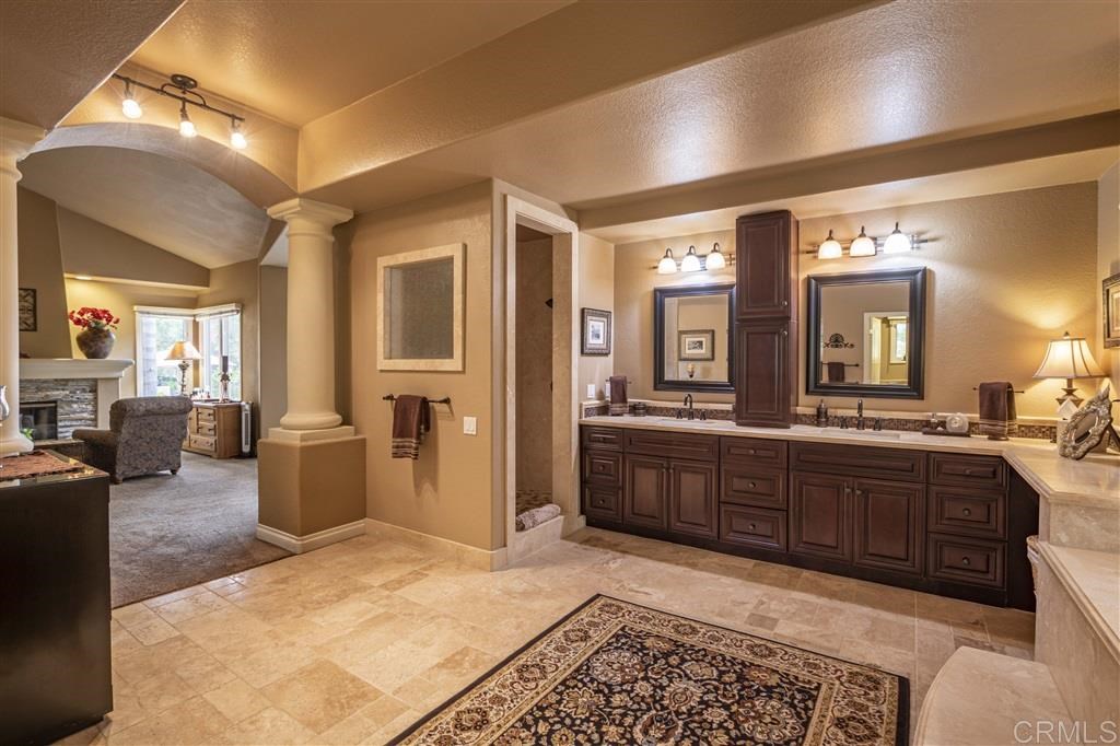 29547 Cedar Trails Road Valley Center, CA 92082 - Photo 15 of 25 Gallery Image 15