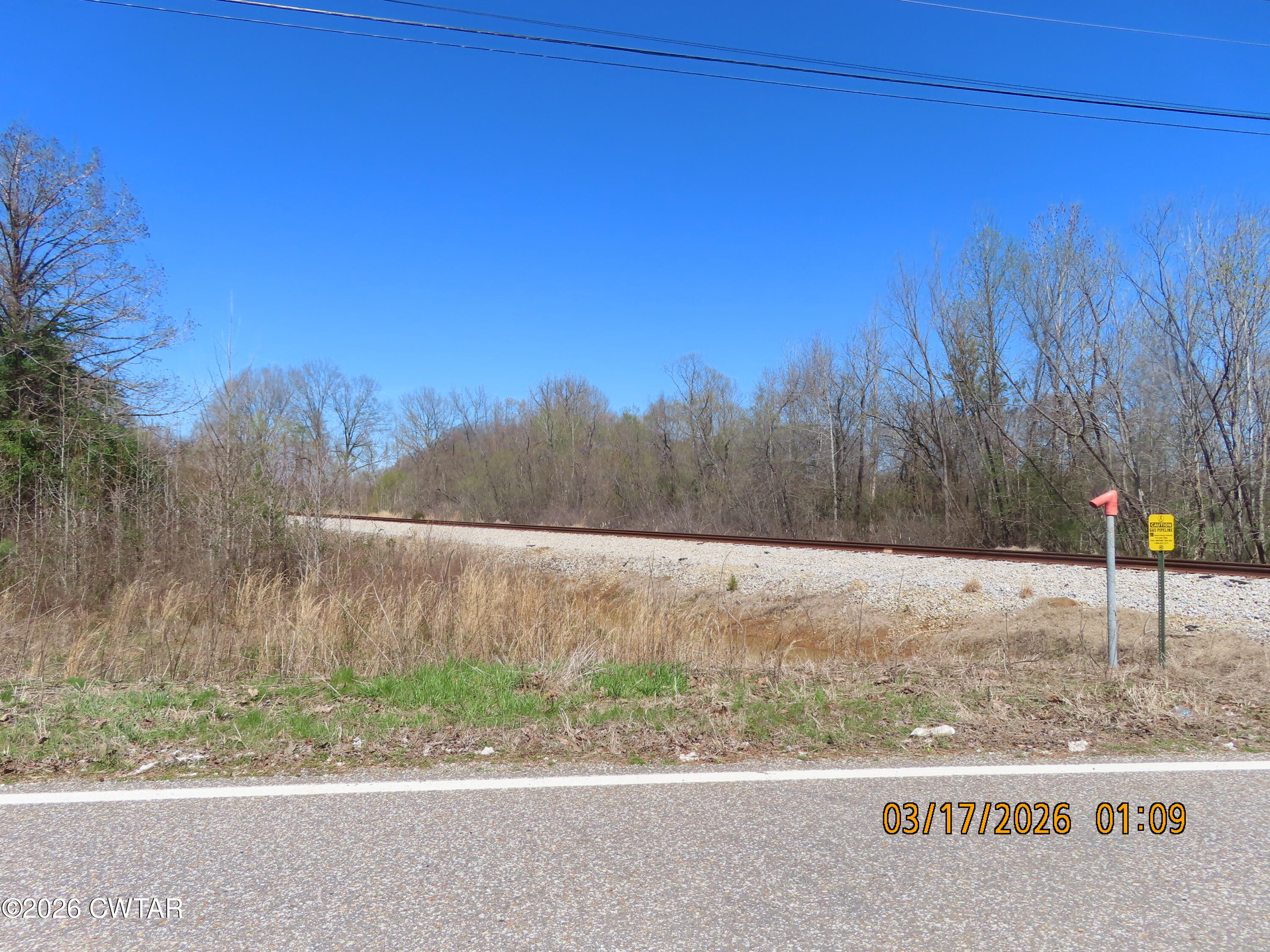 2059 Westover Road Jackson, TN 38301 - Photo 8 of 17 IMG_4803