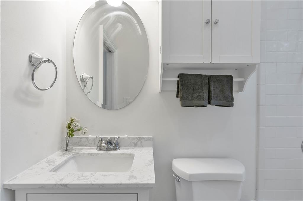 438 Deering Road Northwest Atlanta, GA 30309 - Photo 16 of 28