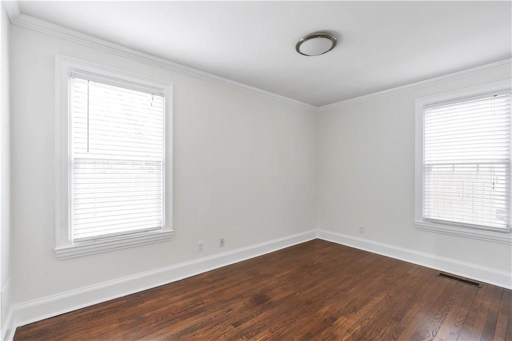 438 Deering Road Northwest Atlanta, GA 30309 - Photo 17 of 28