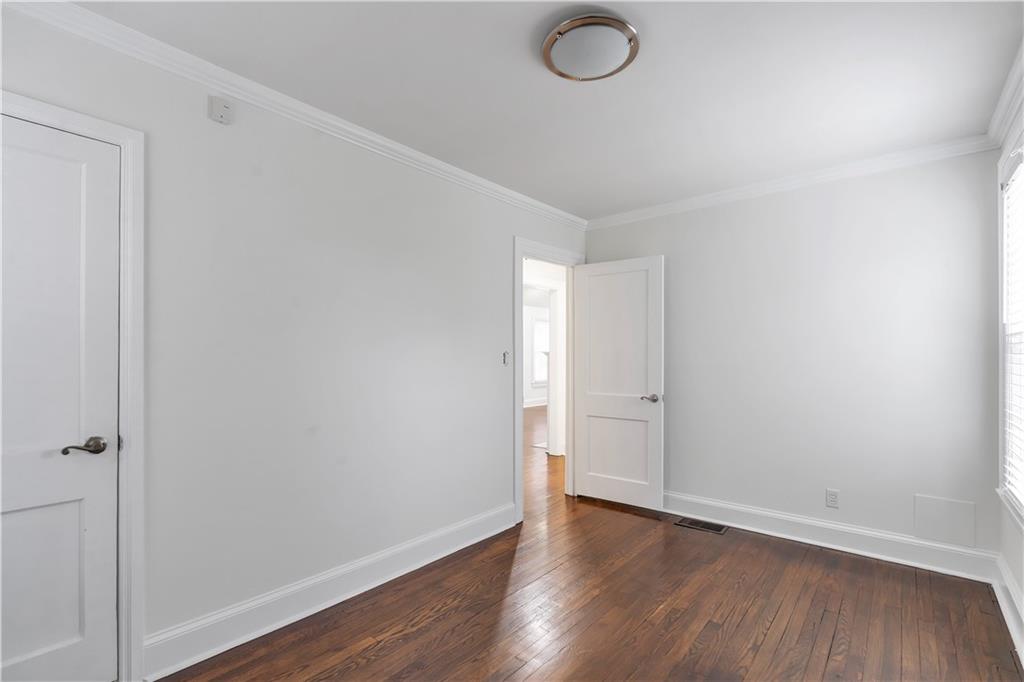 438 Deering Road Northwest Atlanta, GA 30309 - Photo 18 of 28