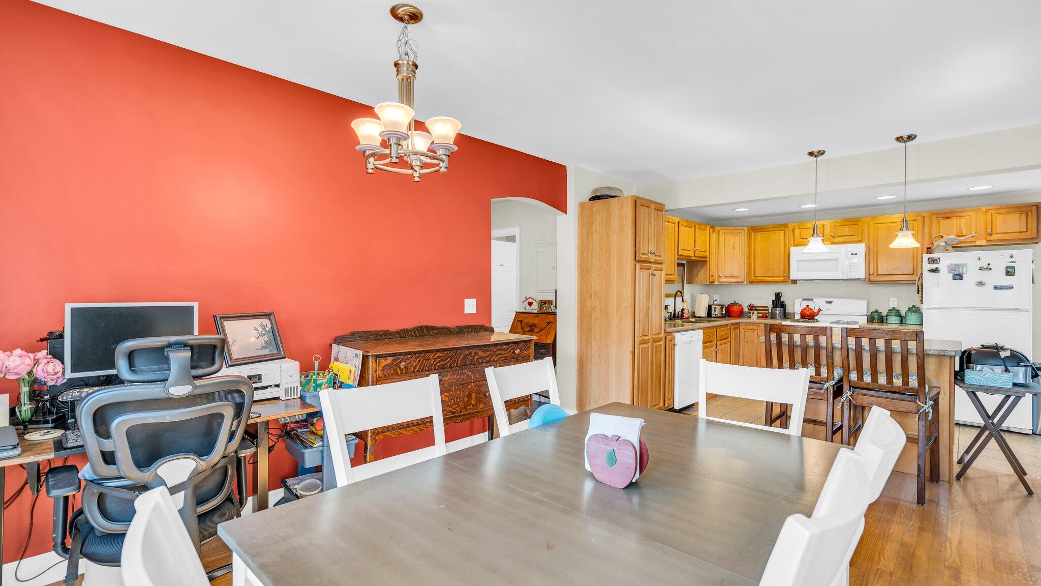 317 Alfred Street, Unit 201 Biddeford, ME 04005 - Photo 7 of 26 24-web-or-mls-DSC02390