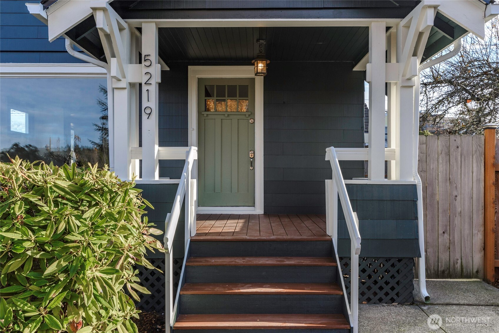 5219 North Winnifred Street Ruston, WA 98407 - Photo 4 of 19