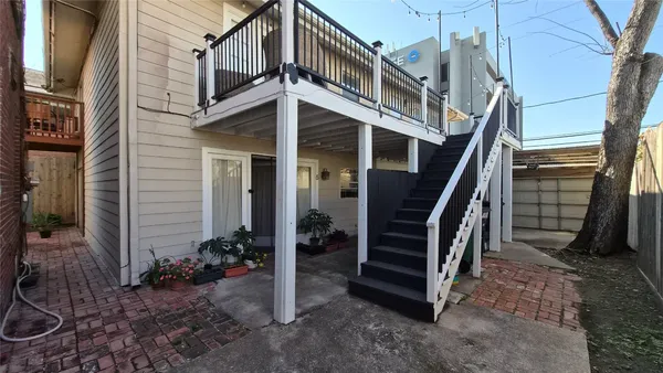 $1,000 | 2118 Oakdale Street, Unit 5, Houston, TX 77004