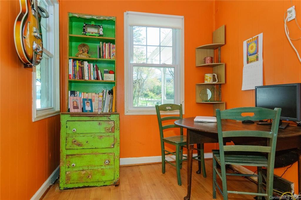 347 Sand Hill Road Asheville, NC 28806 - Photo 16 of 24 Gallery Image 16