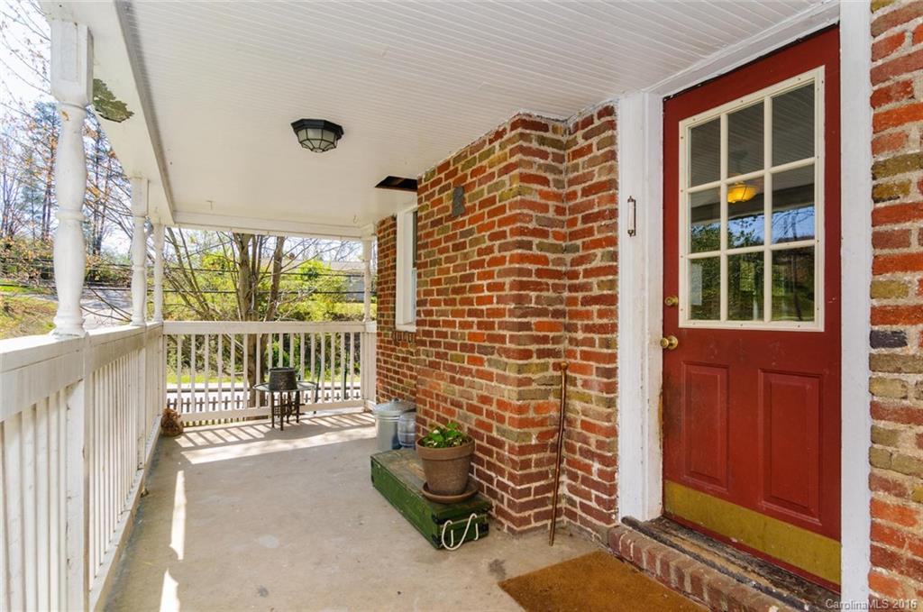 347 Sand Hill Road Asheville, NC 28806 - Photo 5 of 24 Gallery Image 5