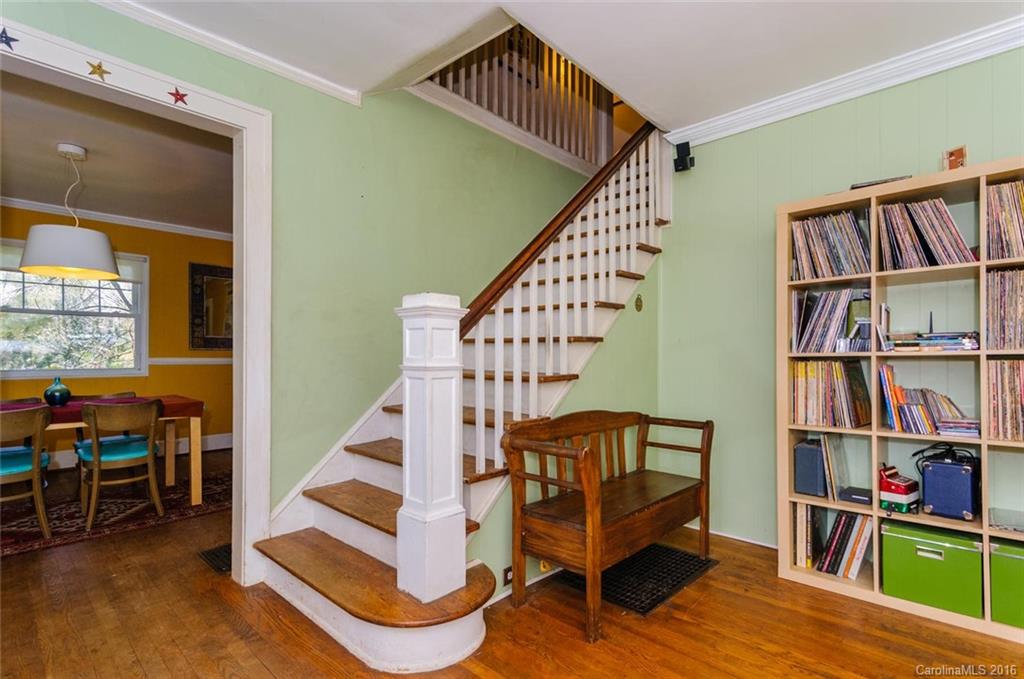 347 Sand Hill Road Asheville, NC 28806 - Photo 10 of 24 Gallery Image 10