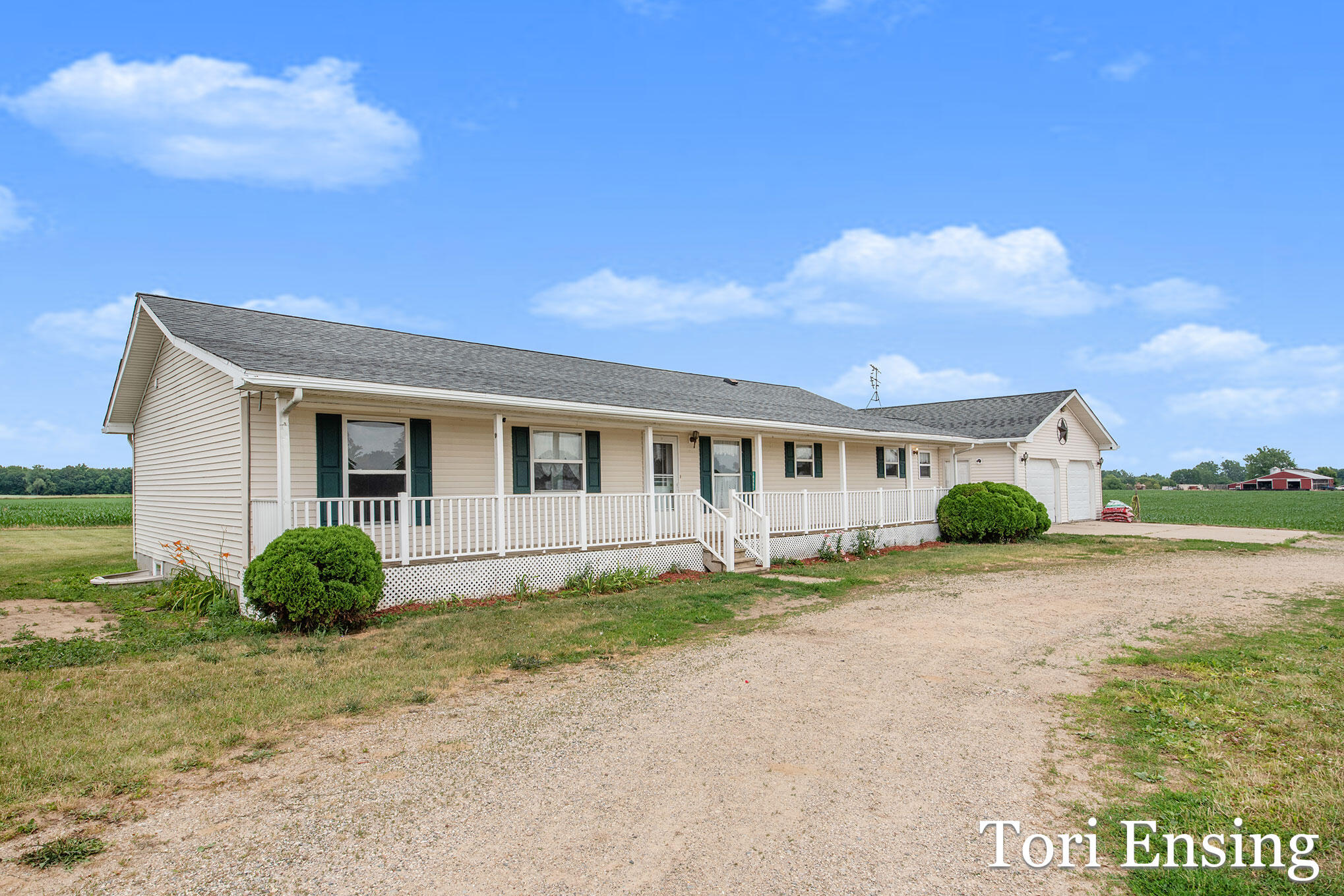 10387 East Fenwick Road Carson City, MI 48811 - Photo 2 of 29 _DSC4868