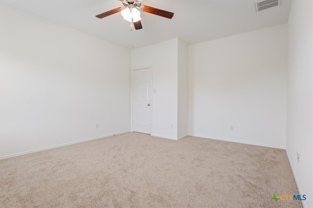 240 Foster Lane Jarrell, TX 76537 - Photo 24 of 44