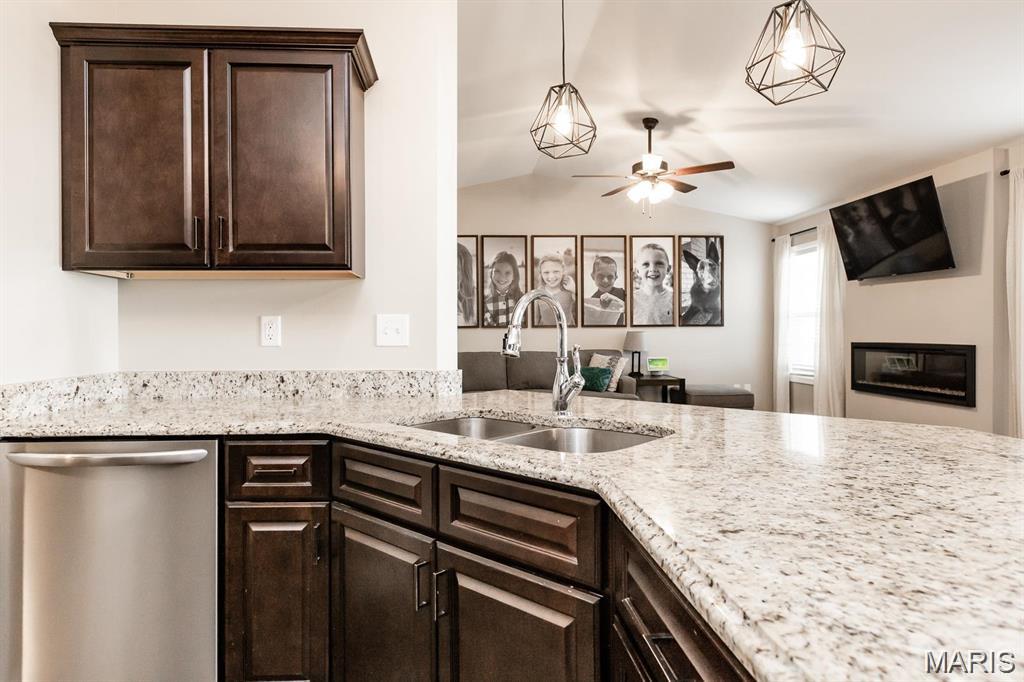 3505 Chippewa Drive Shiloh, IL 62221 - Photo 13 of 39