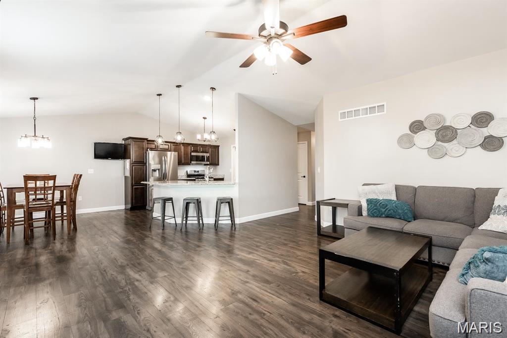 3505 Chippewa Drive Shiloh, IL 62221 - Photo 6 of 39