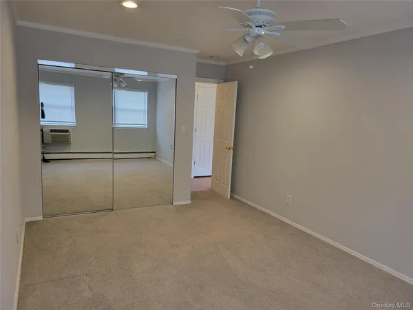 $2,675 | 100 Town House Village, Unit 805, Islandia, NY 11749