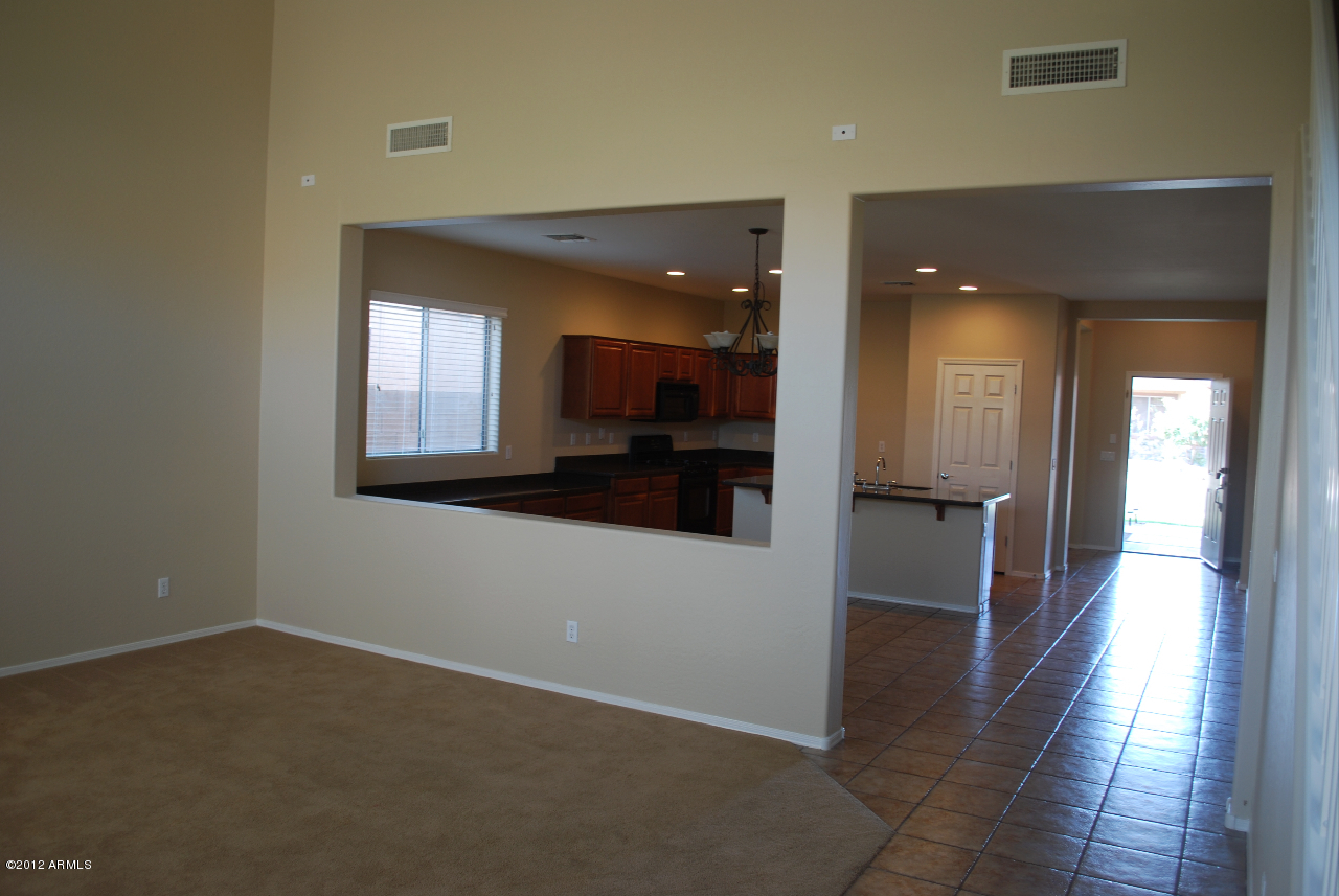 45274 Miramar Road Maricopa, AZ 85139 - Photo 5 of 6 DSC_0390