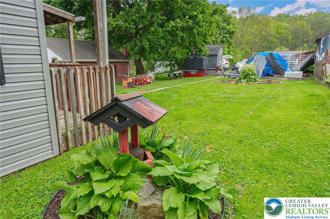2015 Leithsville Road Hellertown, PA 18055 - Photo 36 of 41