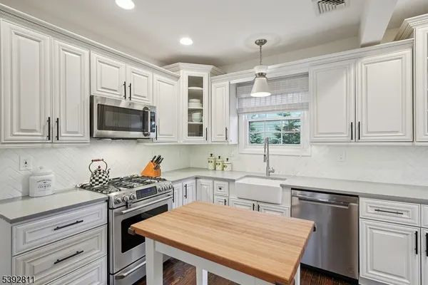 $1,450,000 | 275 Woodland Avenue, Summit, NJ 07901